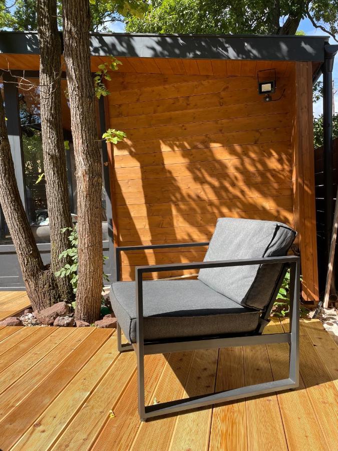 Pine-Wood Resort Balatonalmadi Bagian luar foto